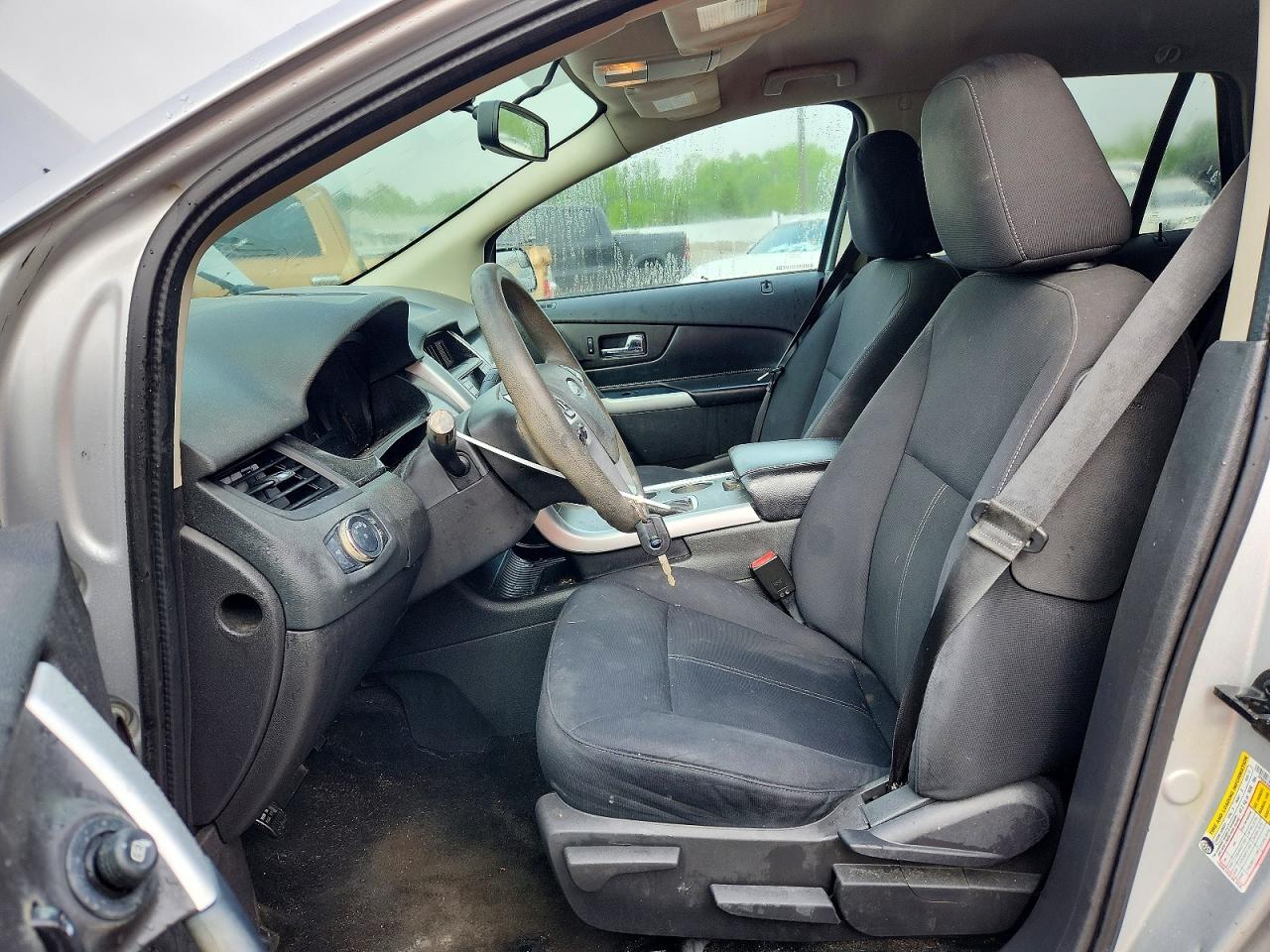 2011 FORD EDGE SE photo 19