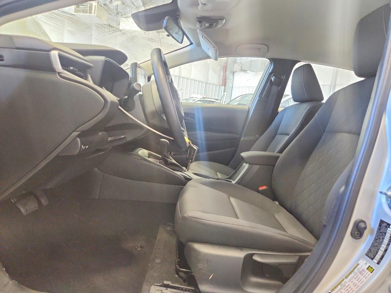 2023 TOYOTA COROLLA LE photo 7