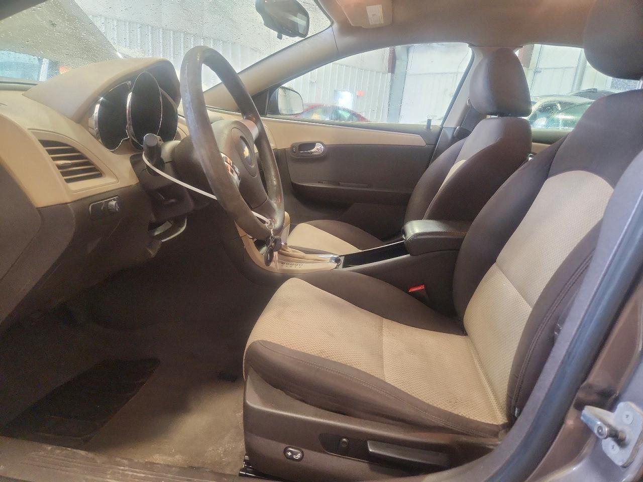 2011 CHEVROLET MALIBU LS photo 13