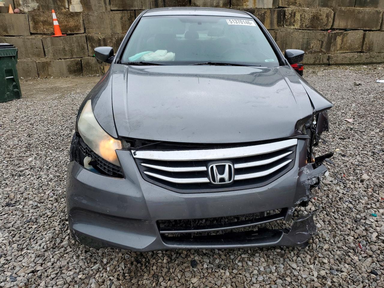 2012 HONDA ACCORD LX photo 5