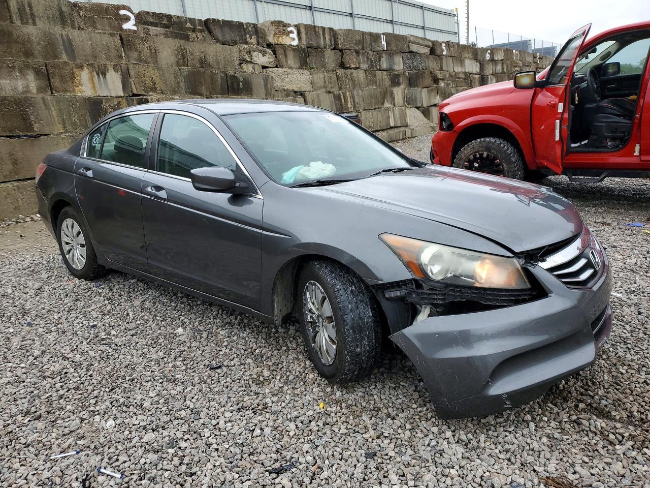 2012 HONDA ACCORD LX photo 4