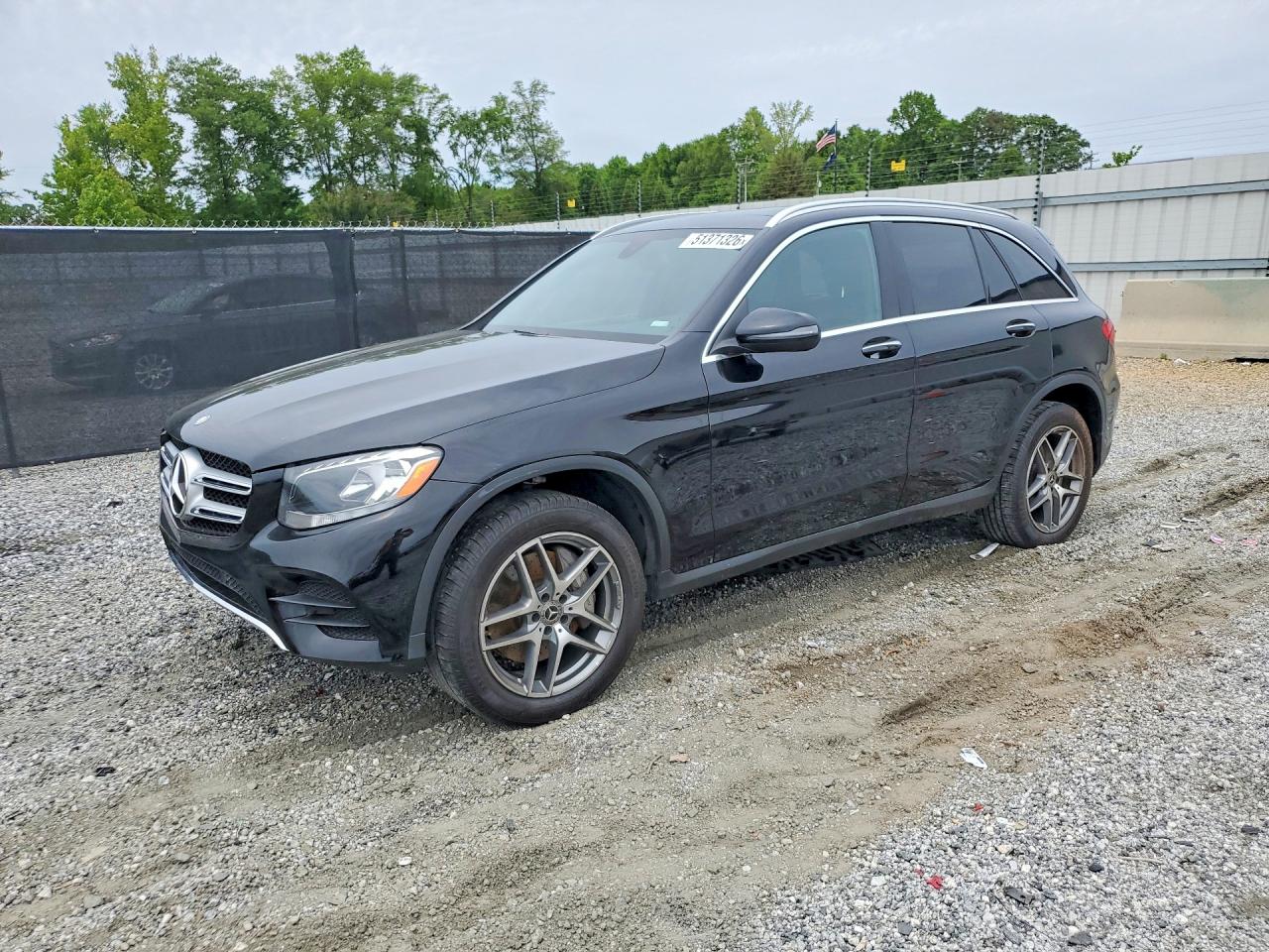2017 MERCEDES-BENZ GLC