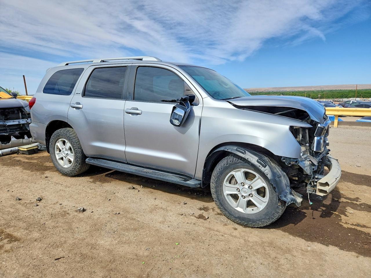 2018 TOYOTA SEQUOIA SR5 photo 10