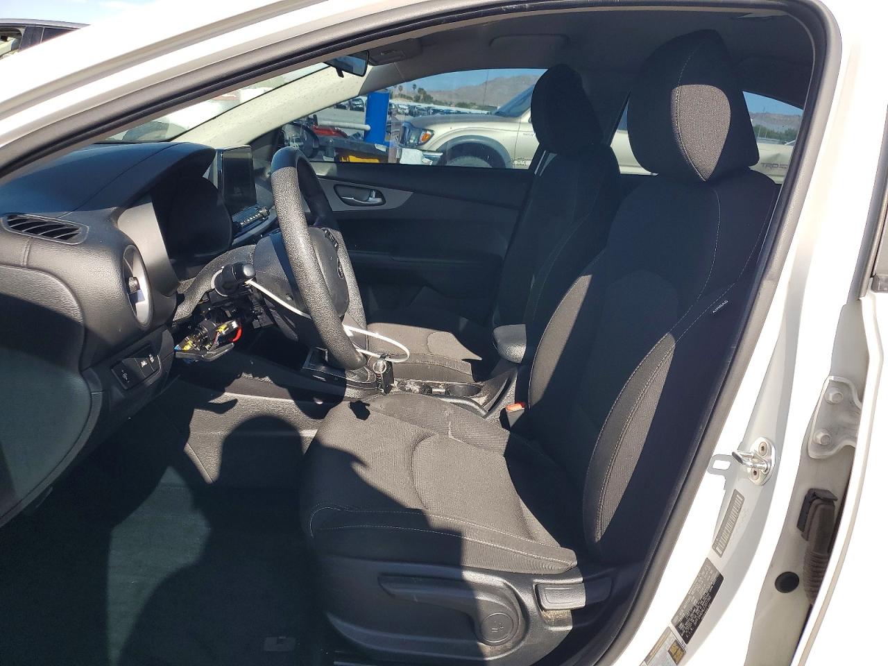 2020 KIA FORTE LXS photo 13