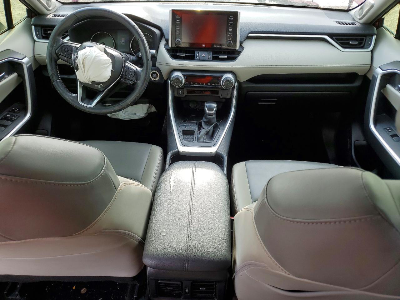 2019 TOYOTA RAV4 XLE PREMIUM photo 15