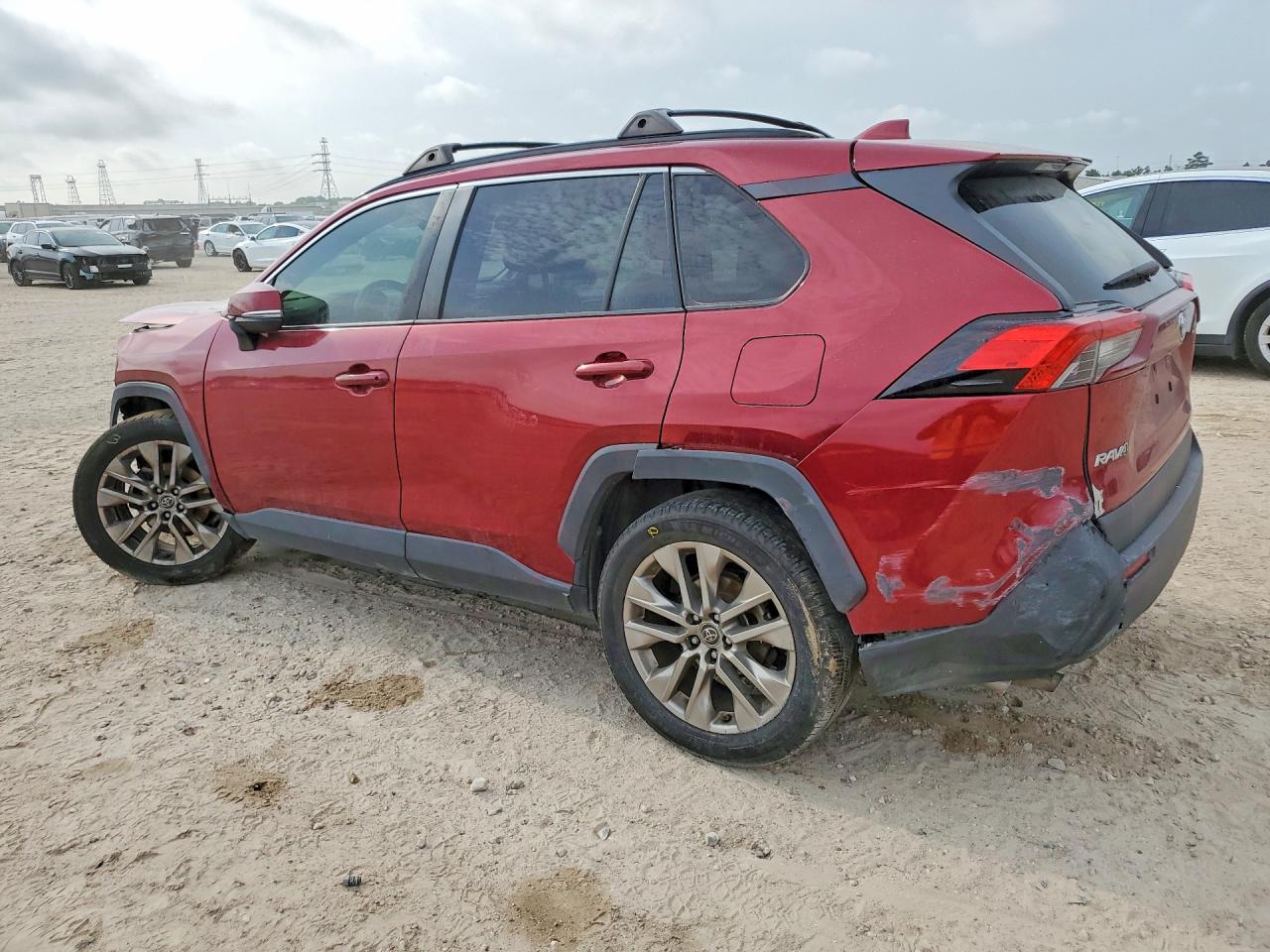 2019 TOYOTA RAV4 XLE PREMIUM photo 3