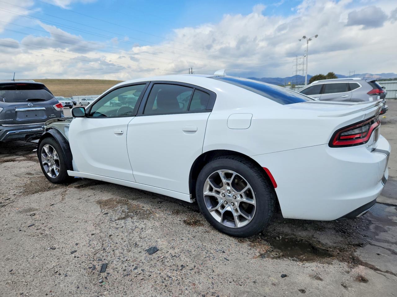 2016 DODGE CHARGER SXT photo 3