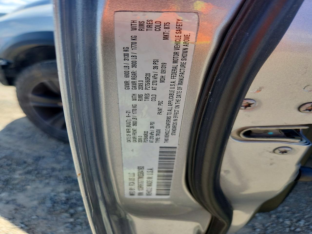 2021 RAM 1500 CLASSIC SLT photo 23
