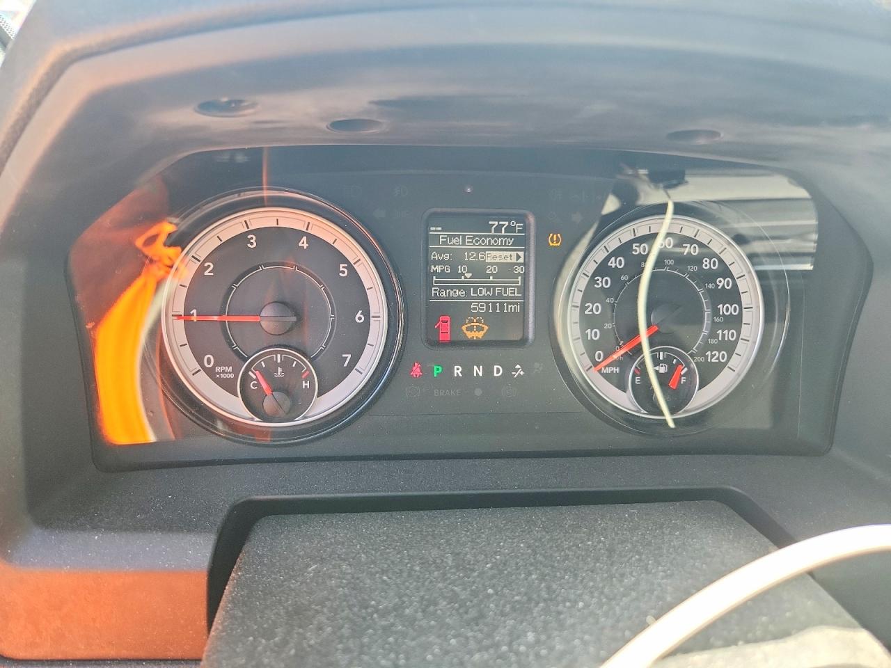 2021 RAM 1500 CLASSIC SLT photo 17