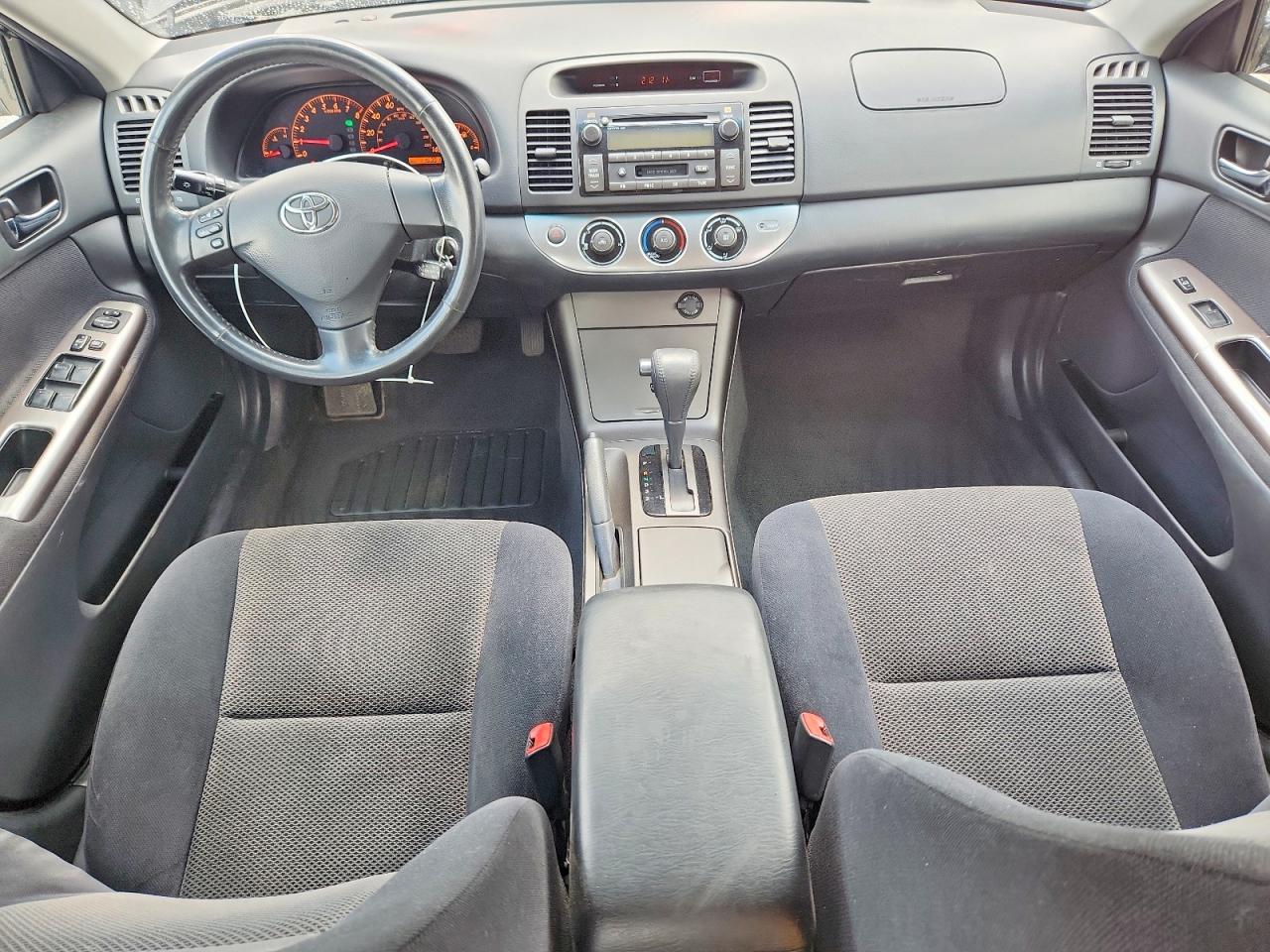 2005 TOYOTA CAMRY SE photo 22
