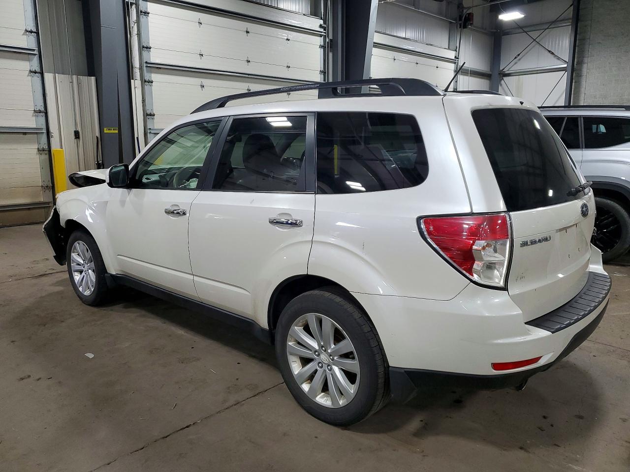 2011 SUBARU FORESTER LIMITED photo 3