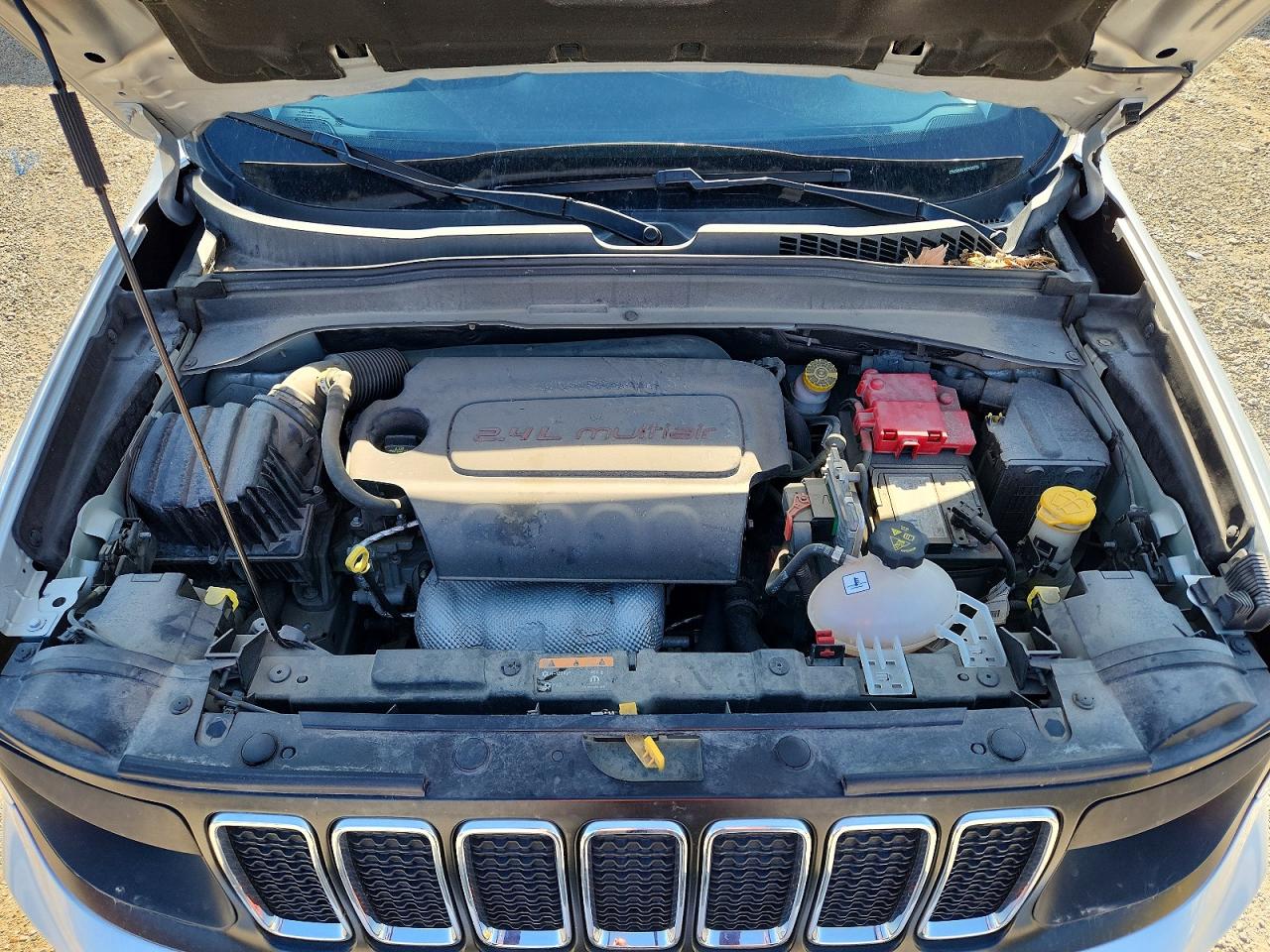 2019 JEEP RENEGADE LATITUDE photo 31