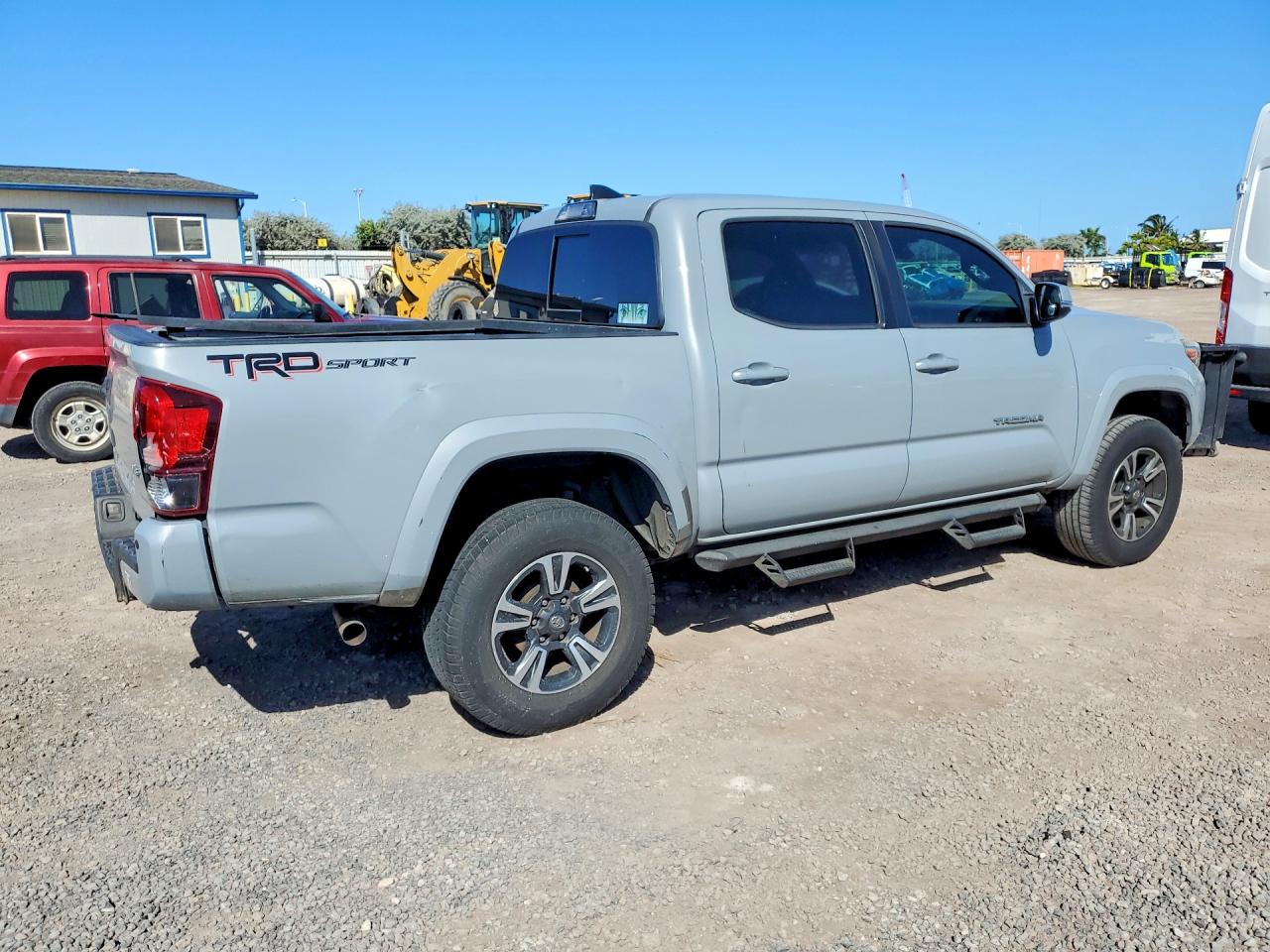 2019 TOYOTA TACOMA SR5 V6 photo 7