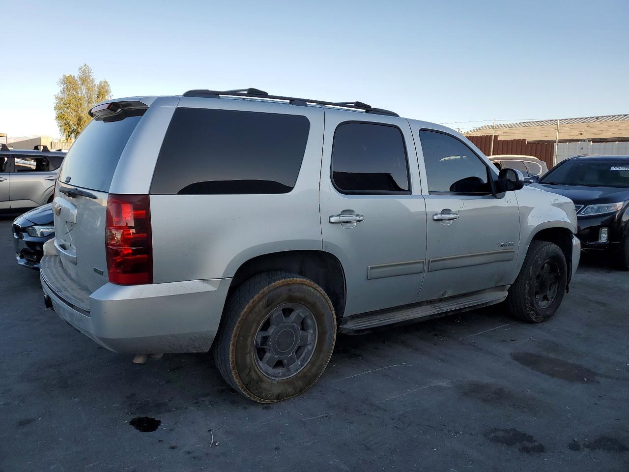 2011 CHEVROLET TAHOE C1500 LS photo 7