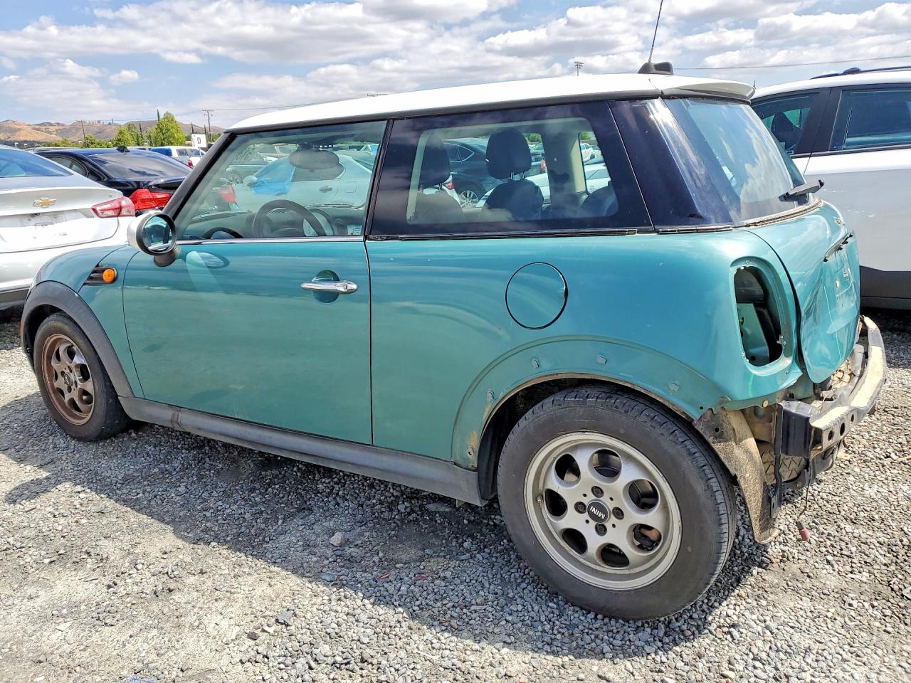 2012 MINI COOPER photo 4