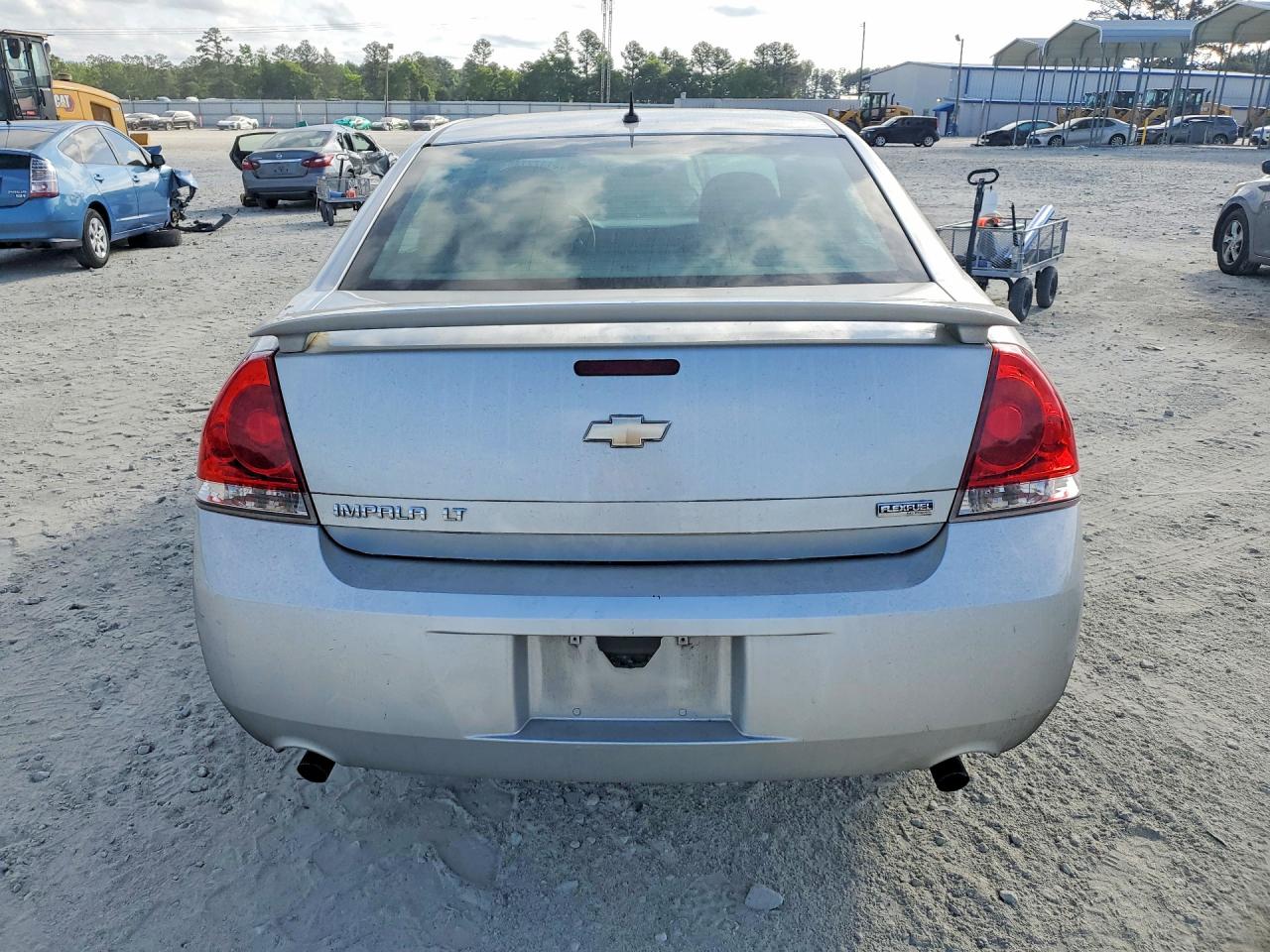 2012 CHEVROLET IMPALA LT photo 16