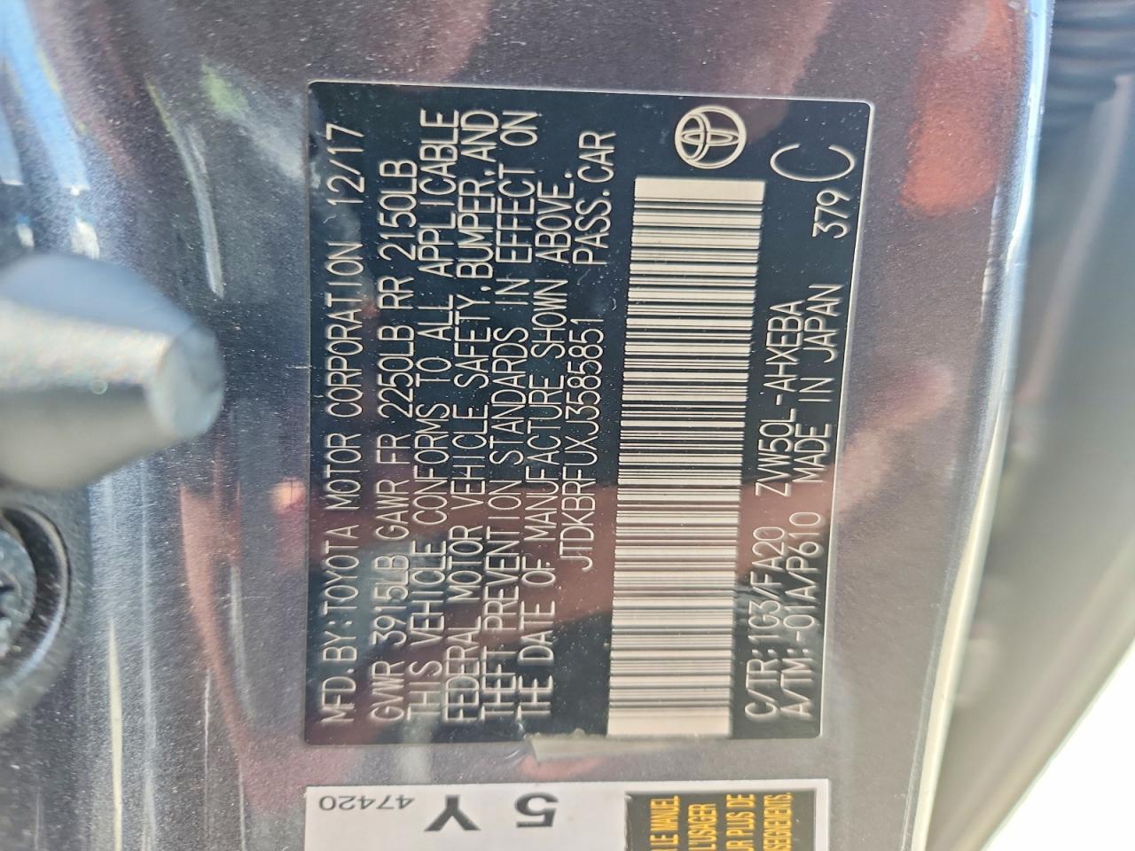 2018 TOYOTA PRIUS TWO photo 25