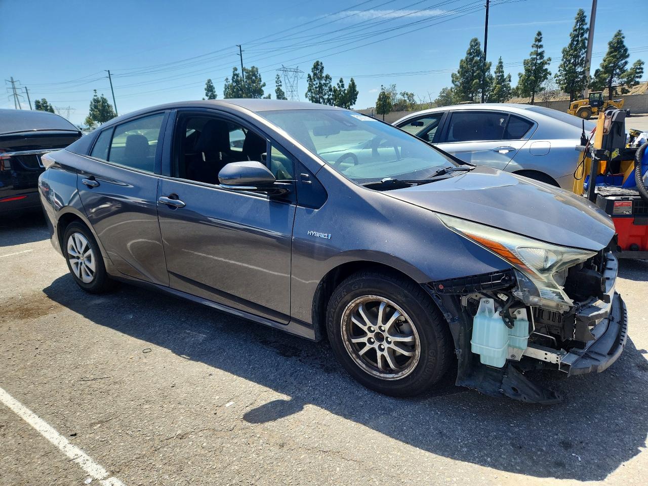 2018 TOYOTA PRIUS TWO photo 7