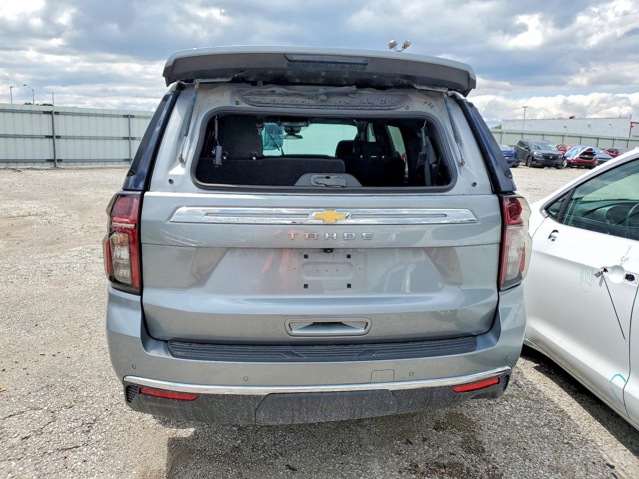 2023 CHEVROLET TAHOE K1500 LS photo 11