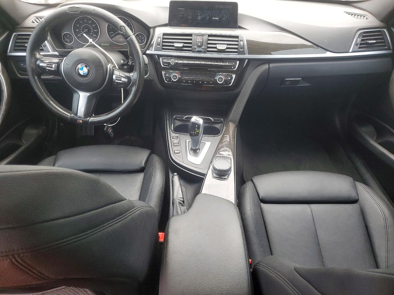 2017 BMW 320 I photo 8