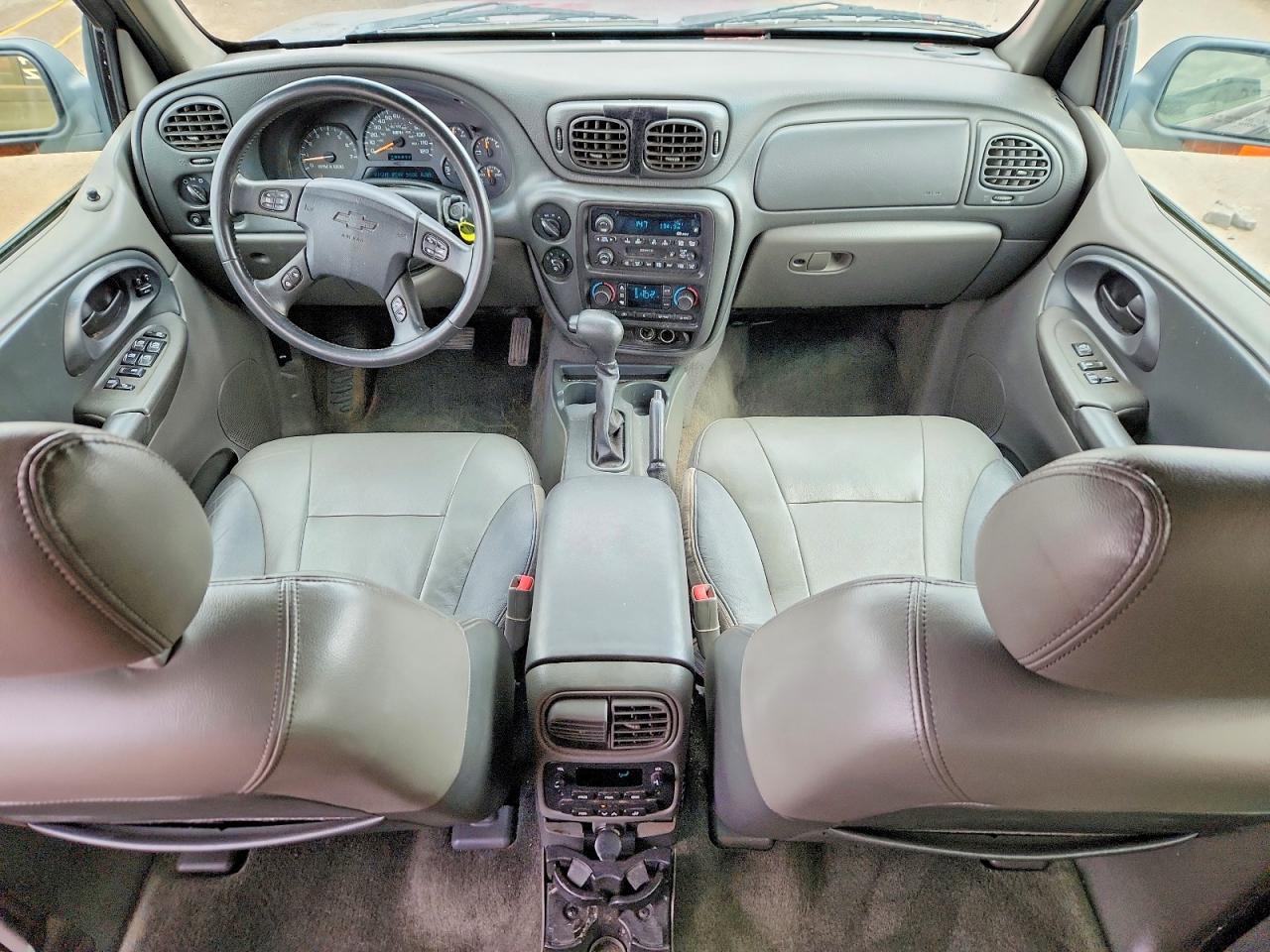 2002 CHEVROLET TRAILBLAZER photo 22