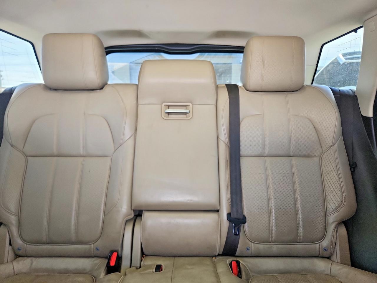 2016 LAND ROVER RANGE ROVER SPORT HSE photo 28
