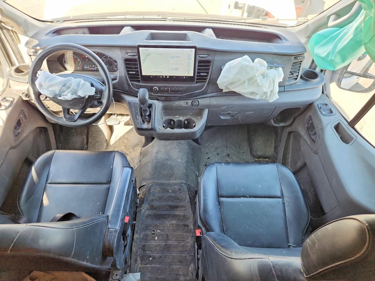 2025 FORD TRANSIT T-250 photo 15