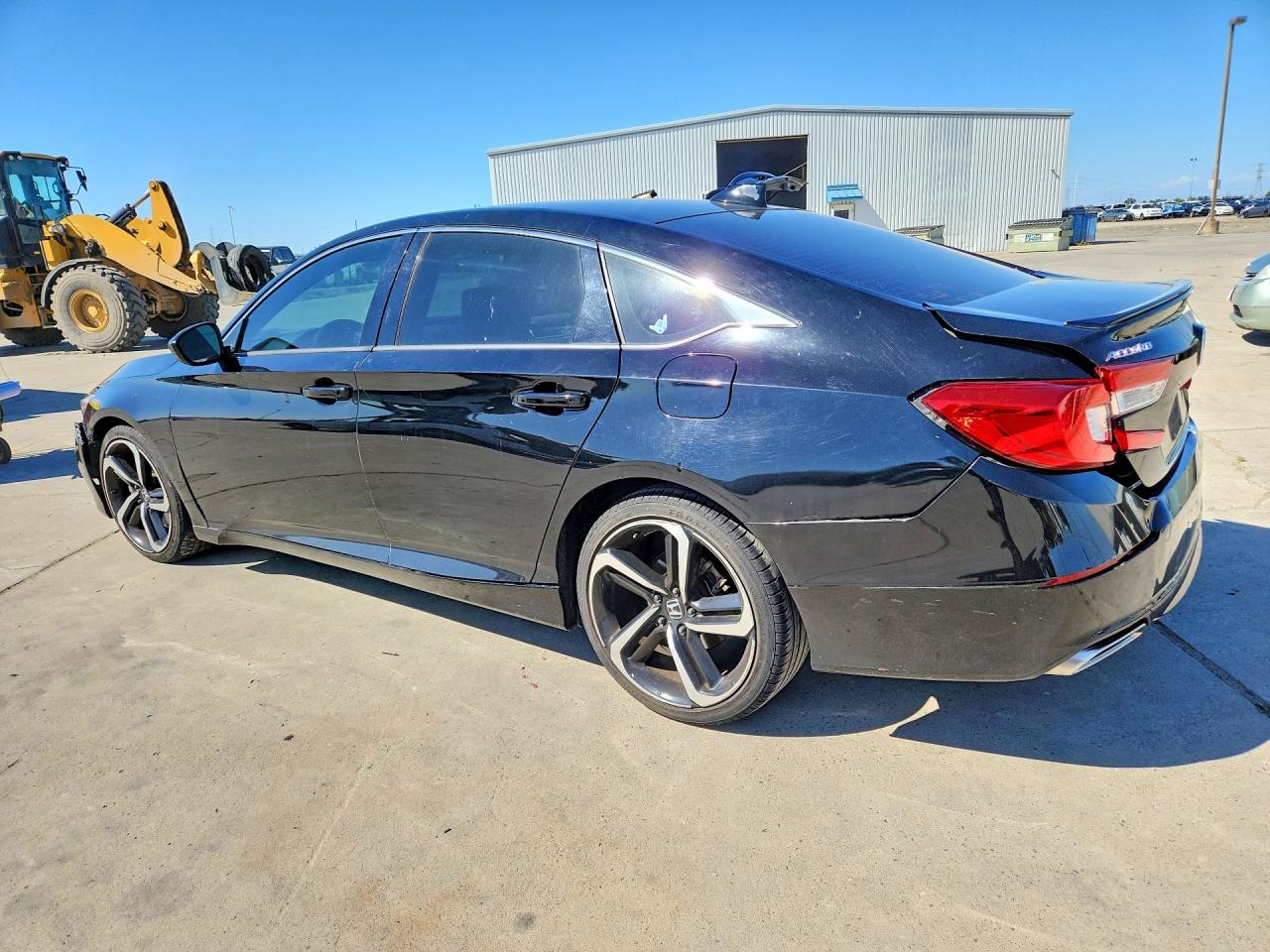 2018 HONDA ACCORD SPORT photo 3