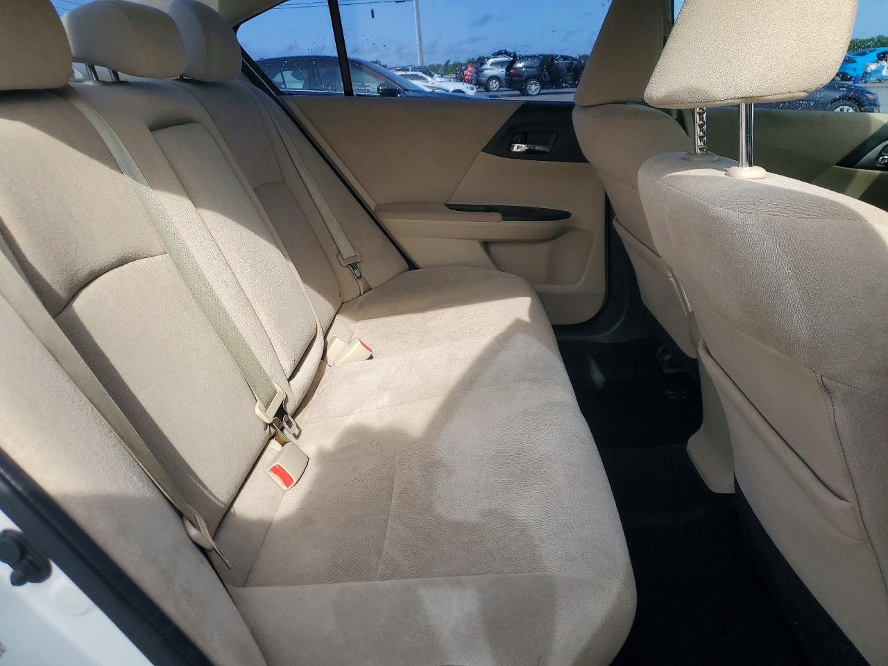 2013 HONDA ACCORD LX photo 19