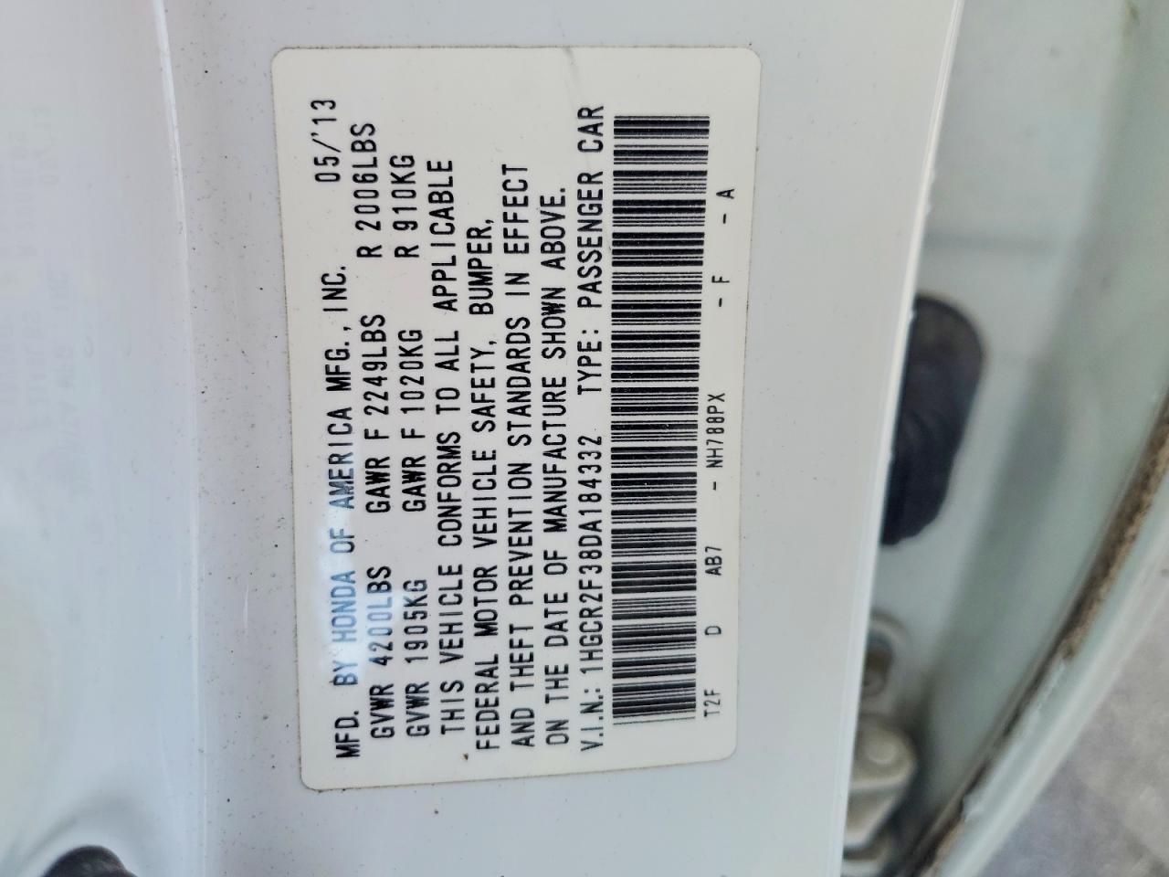 2013 HONDA ACCORD LX photo 25