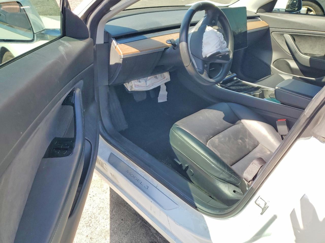 2019 TESLA MODEL 3 photo 22
