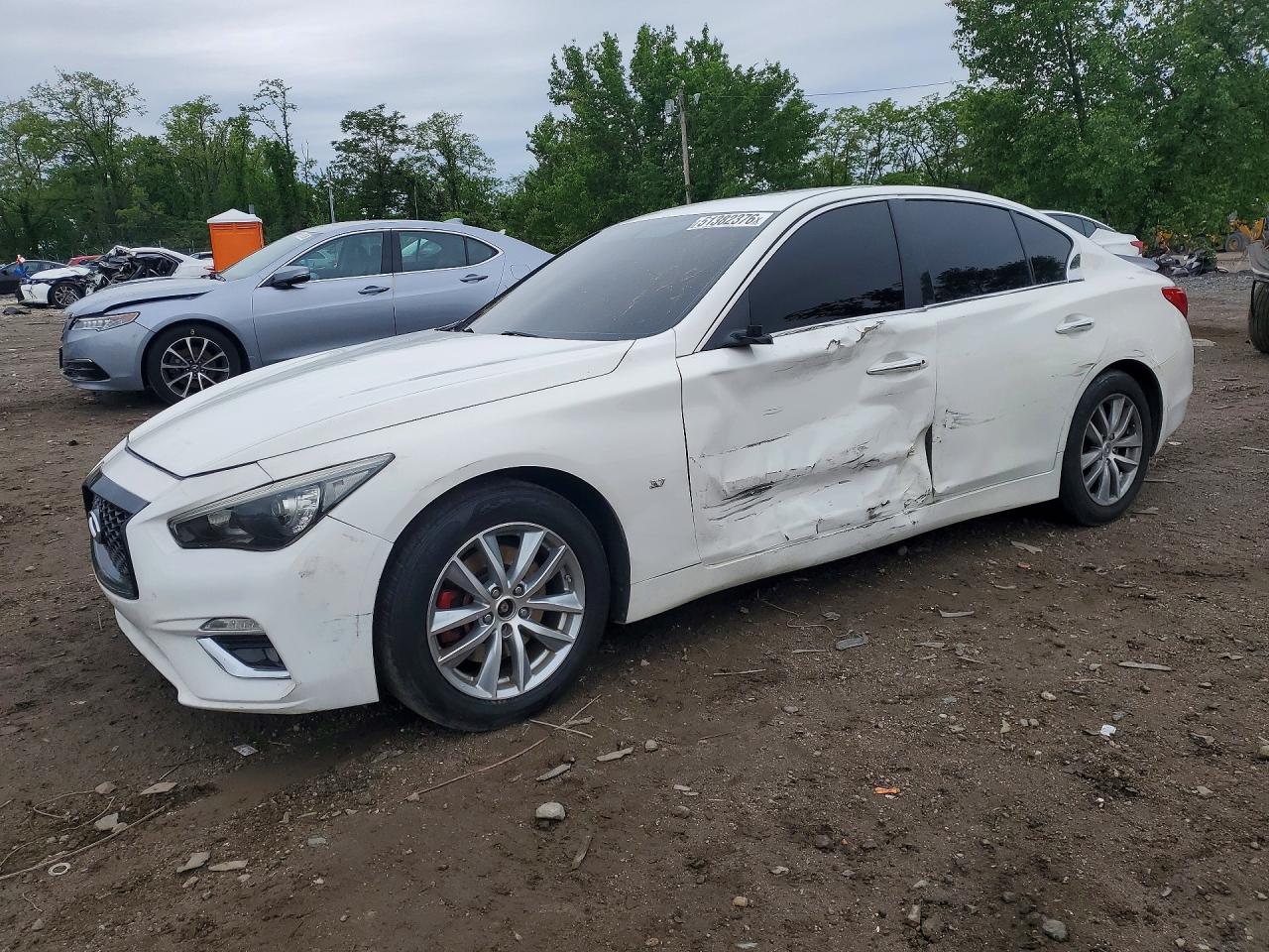2015 INFINITI Q50