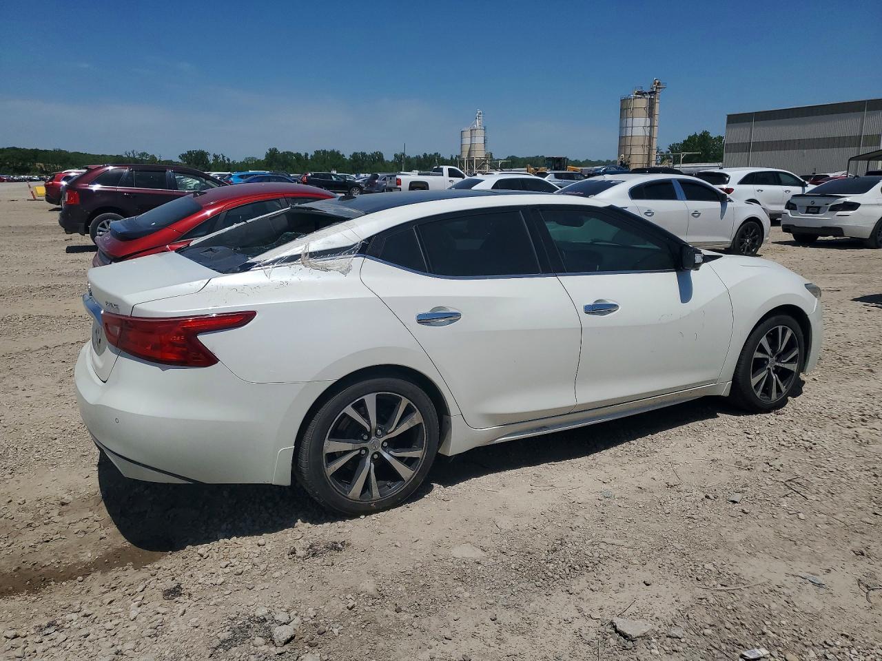 2017 NISSAN MAXIMA PLATINUM photo 5