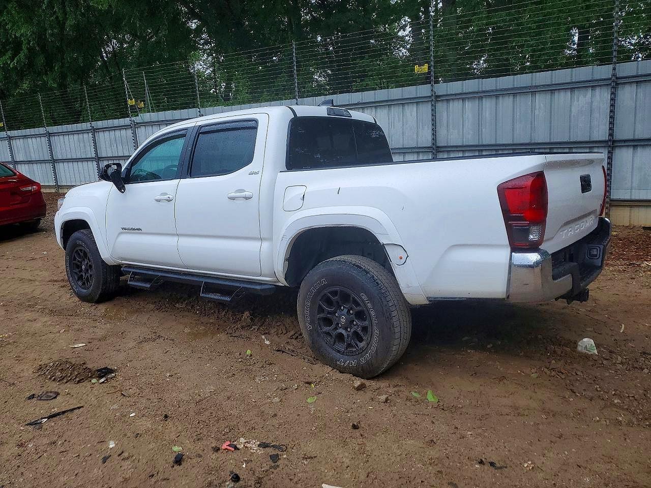 2021 TOYOTA TACOMA SR5 V6 photo 2
