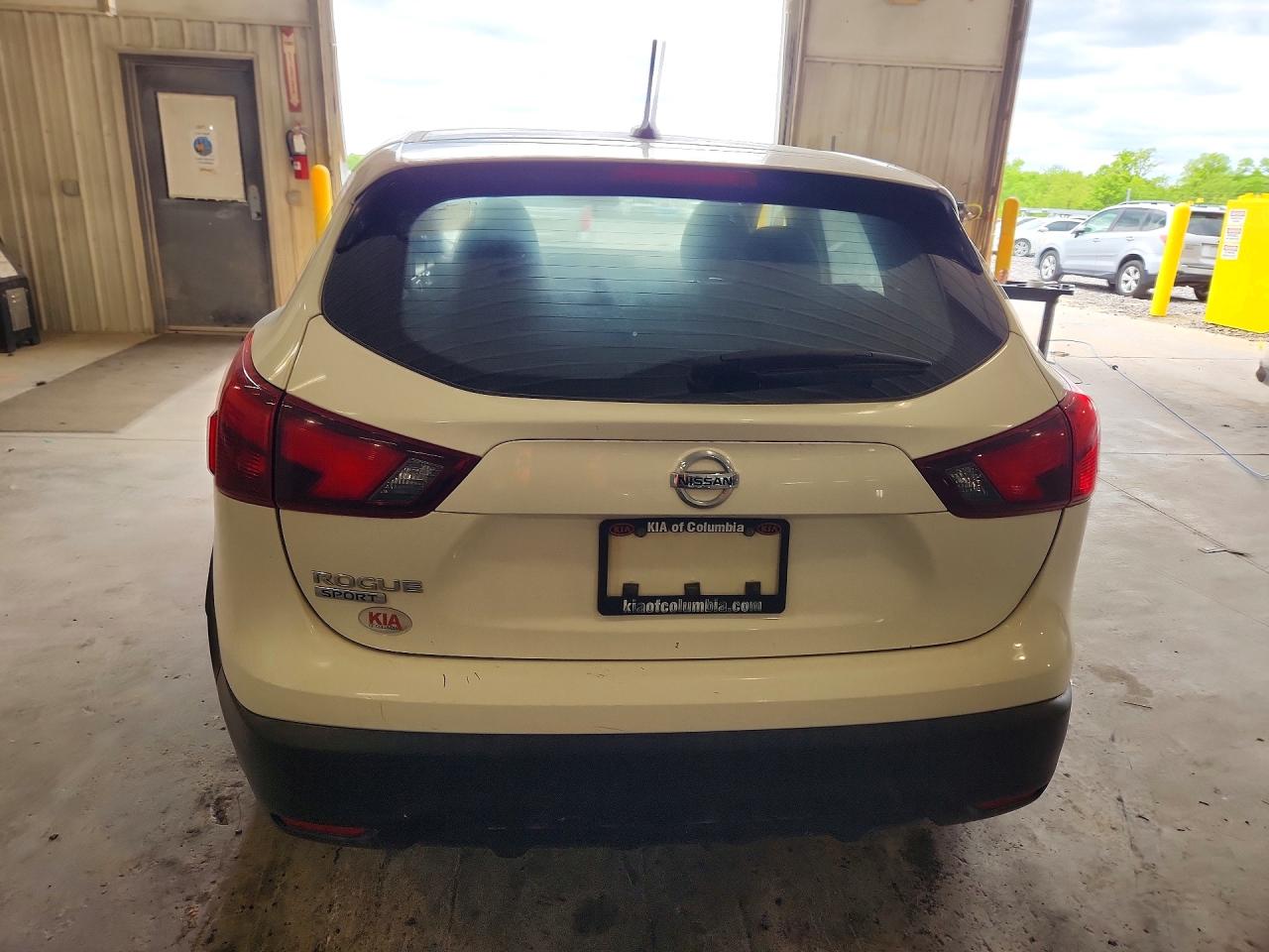 2019 NISSAN ROGUE SPORT S photo 11