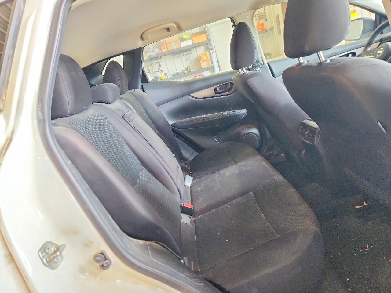2019 NISSAN ROGUE SPORT S photo 19