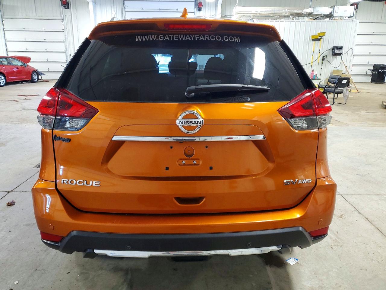 2020 NISSAN ROGUE SV photo 11