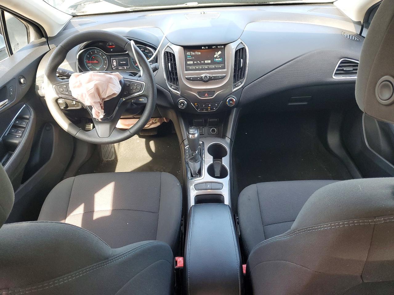 2017 CHEVROLET CRUZE LT photo 15