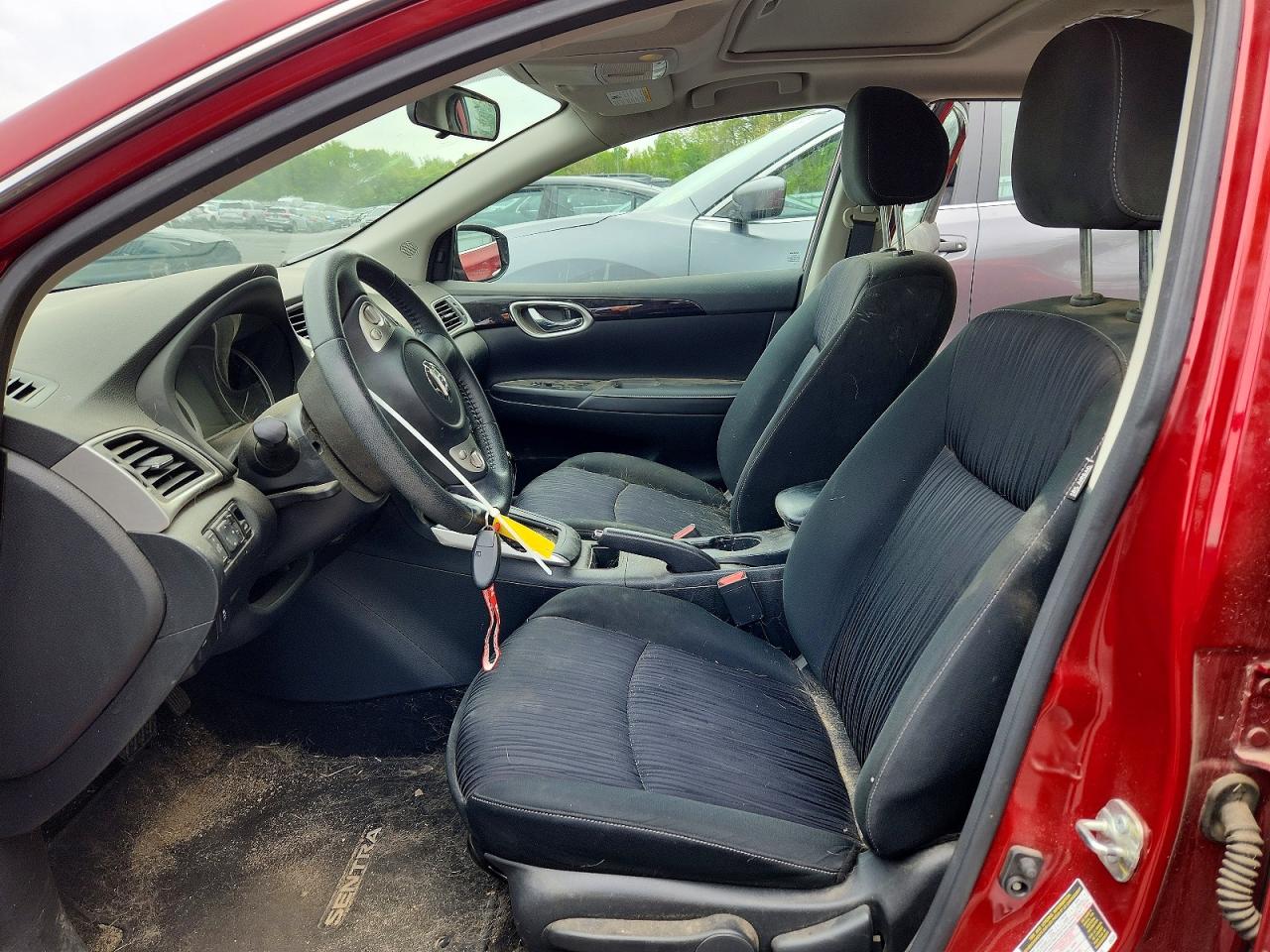 2019 NISSAN SENTRA SV photo 13