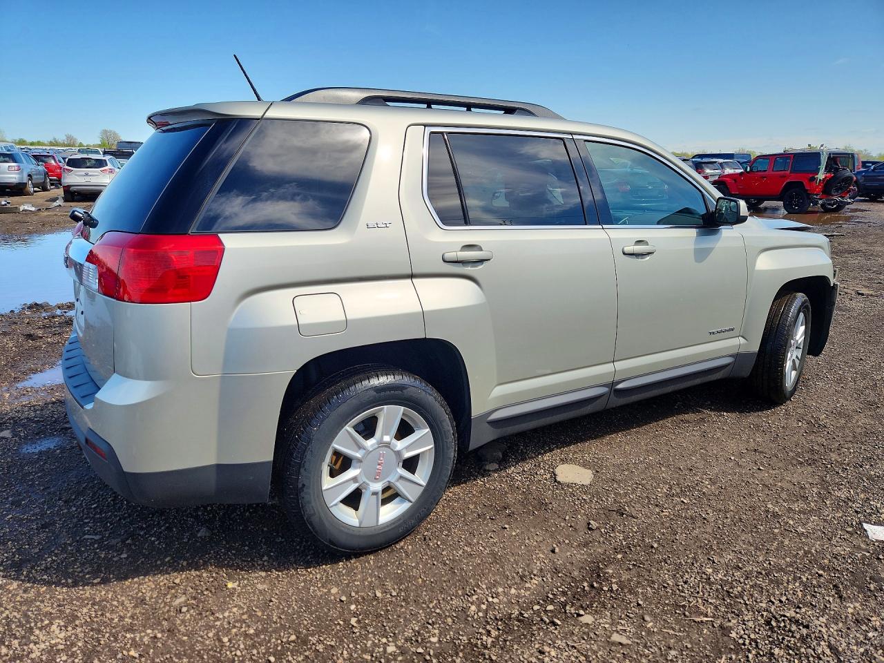 2013 GMC TERRAIN SLT photo 5