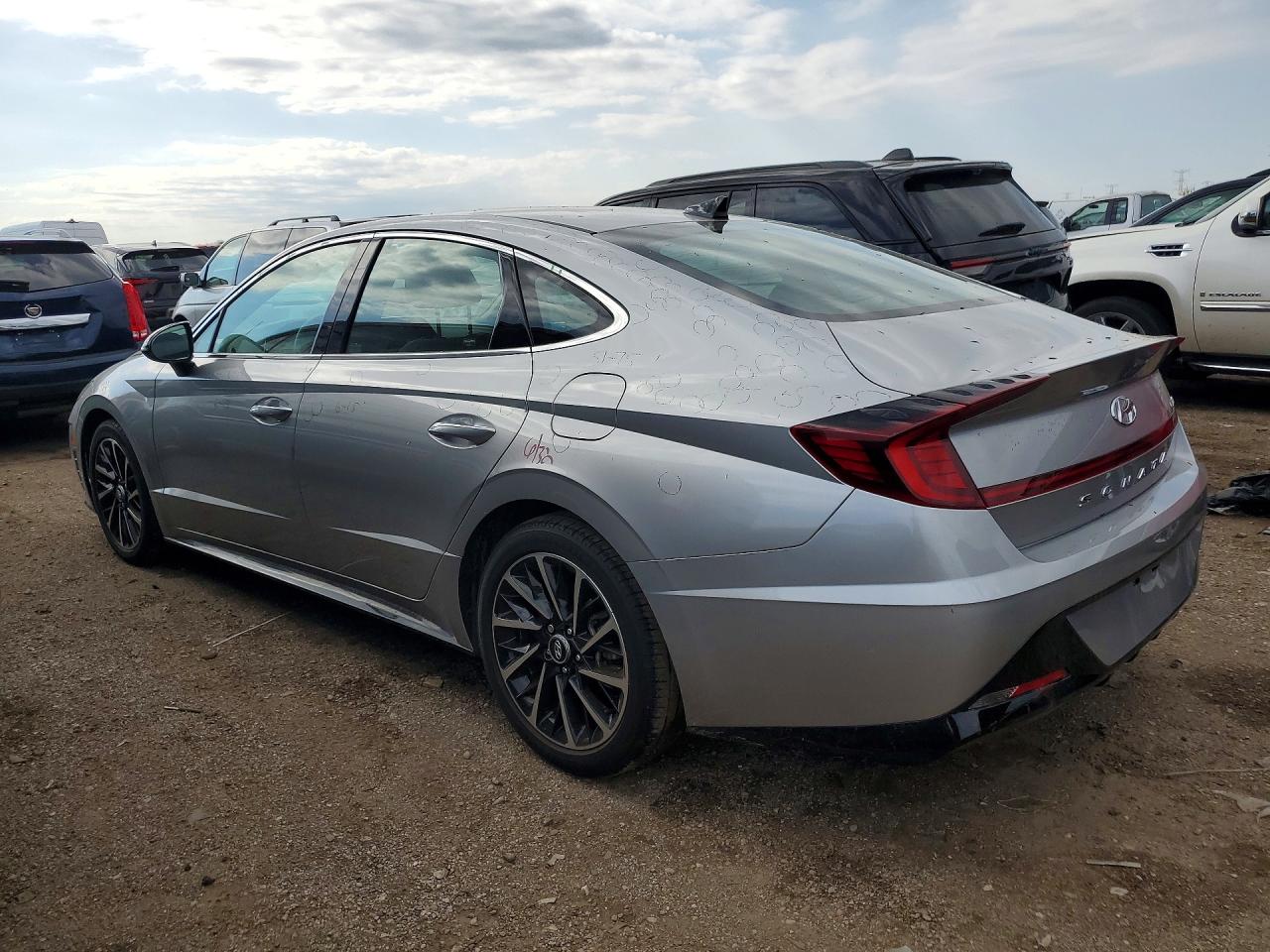 2020 HYUNDAI SONATA SEL PLUS photo 4