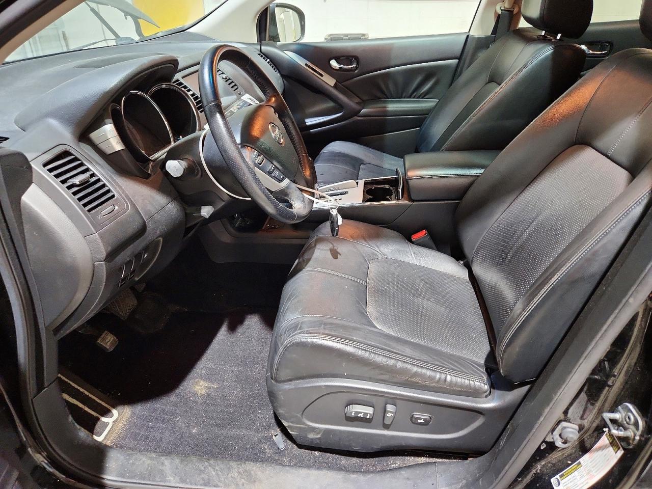 2009 NISSAN MURANO S photo 19