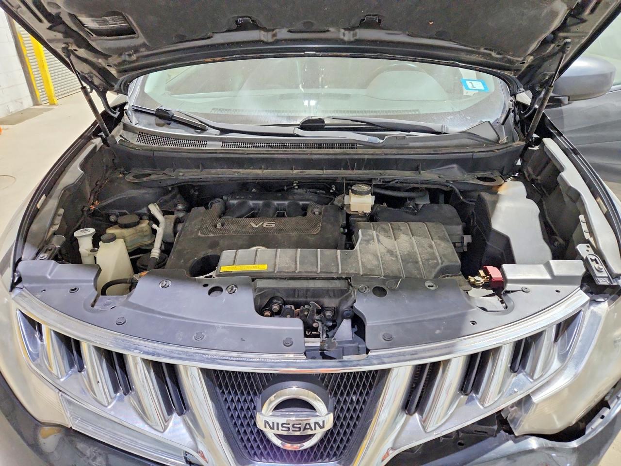 2009 NISSAN MURANO S photo 34