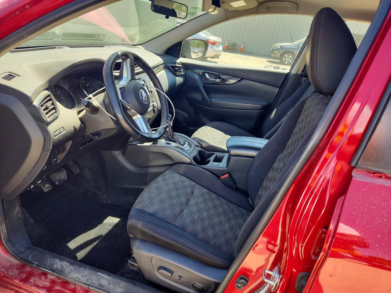 2018 NISSAN ROGUE SPORT SV photo 13