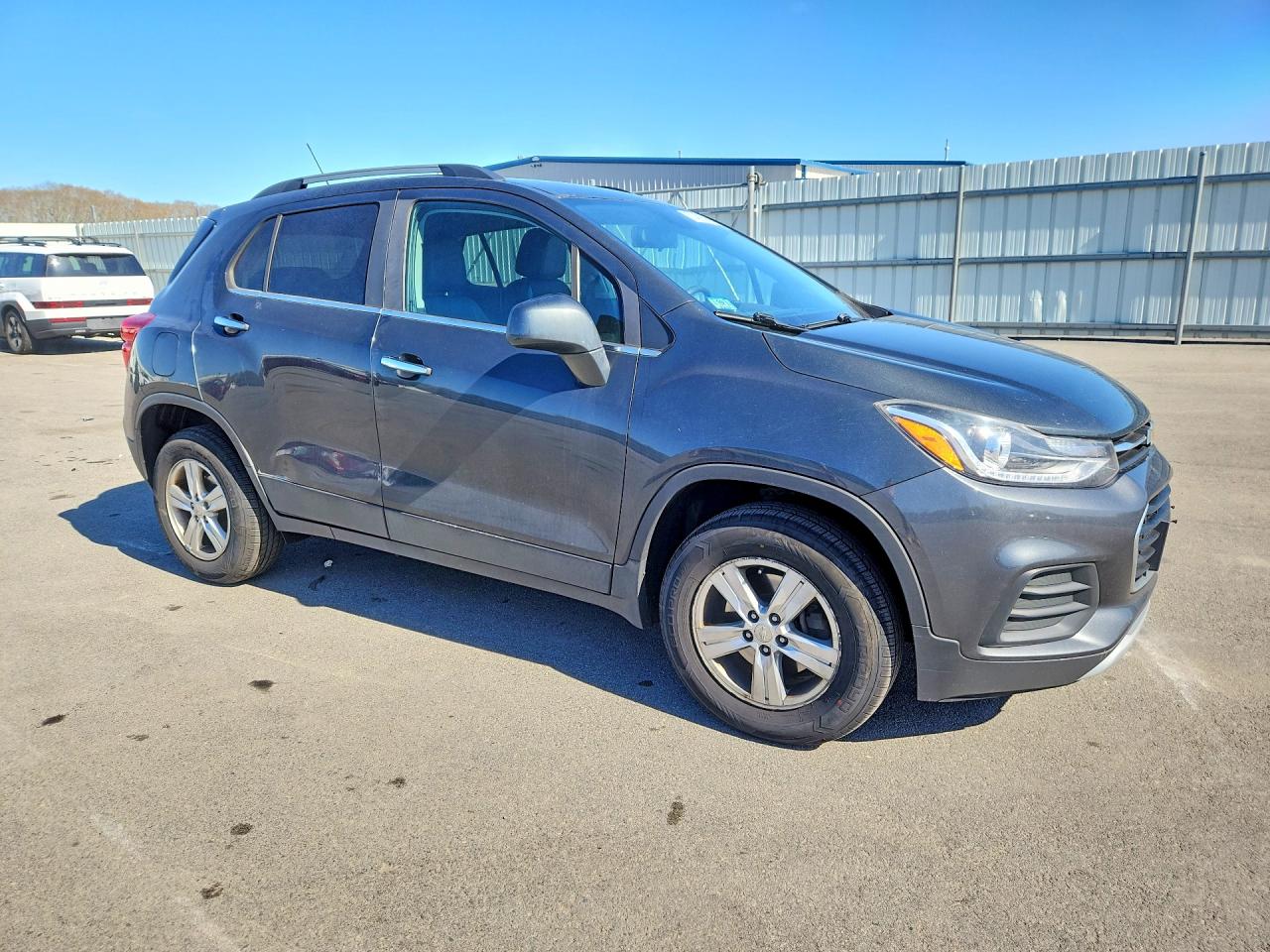 2017 CHEVROLET TRAX 1LT photo 10