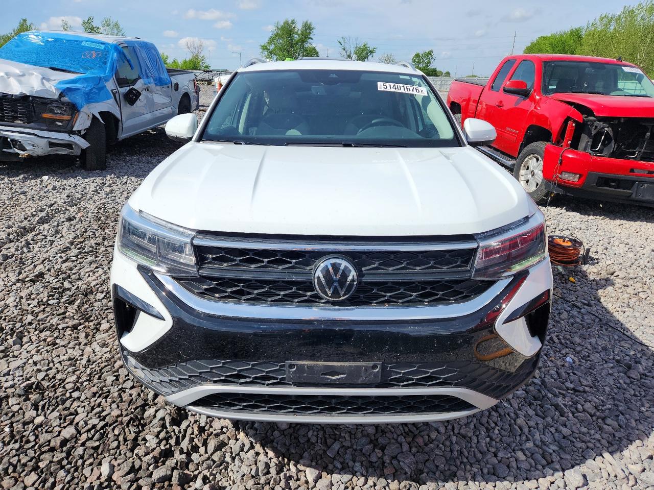 2024 VOLKSWAGEN TAOS SE photo 5