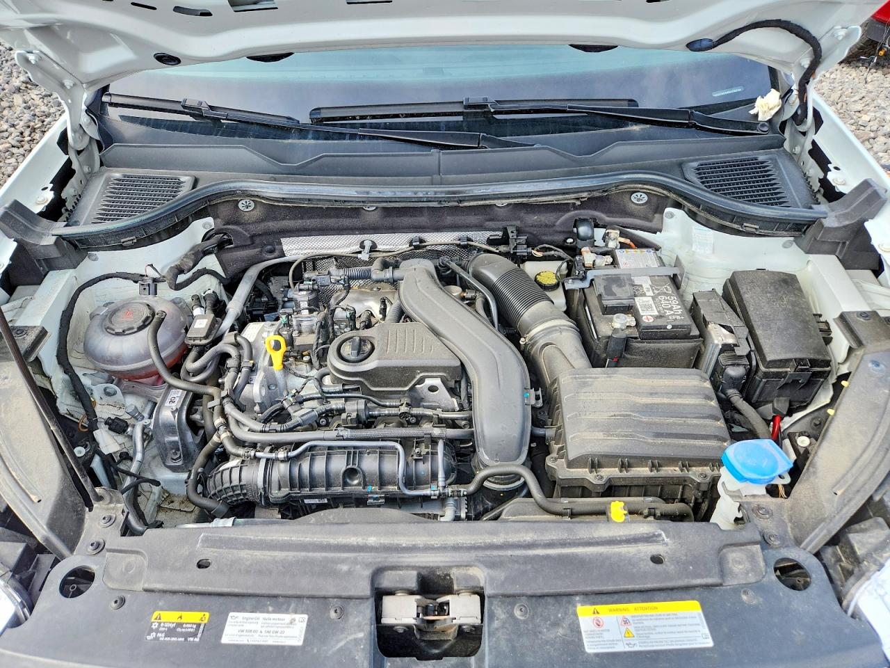 2024 VOLKSWAGEN TAOS SE photo 12