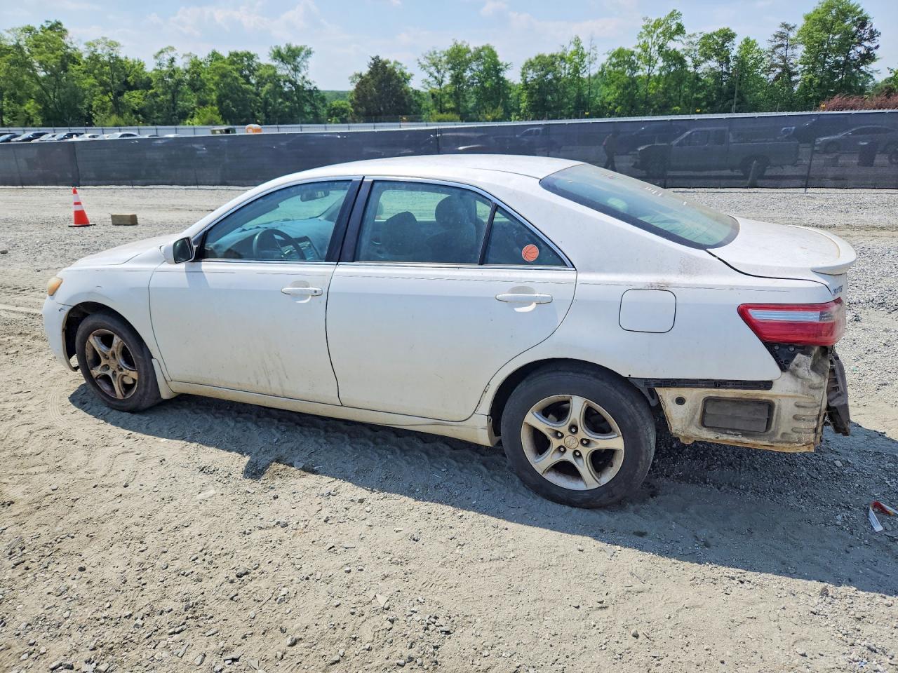 2007 TOYOTA CAMRY LE photo 3