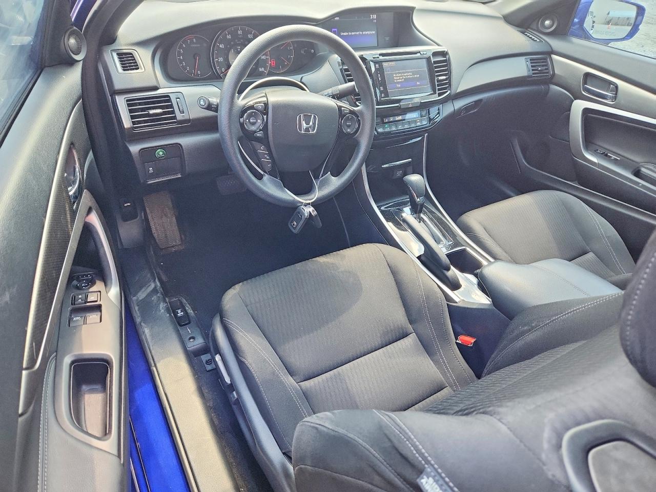 2017 HONDA ACCORD EX photo 22