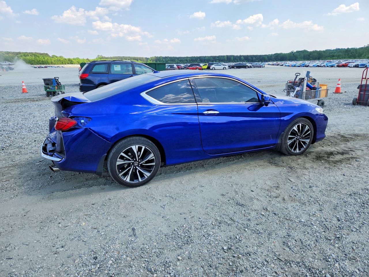 2017 HONDA ACCORD EX photo 7